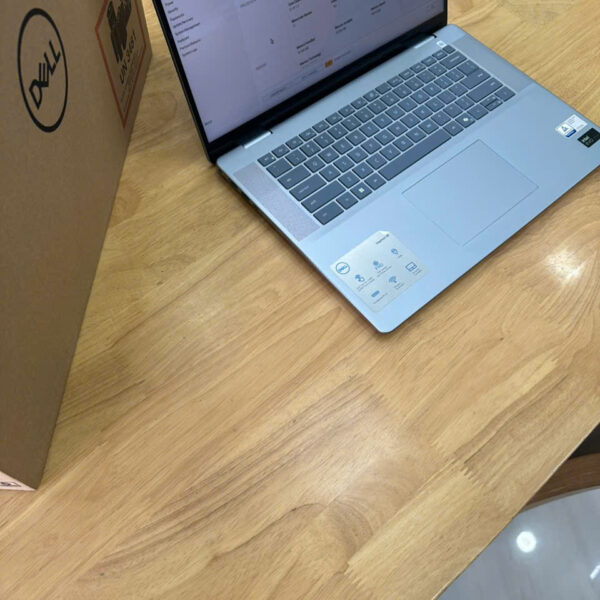 z6769805373696_ce83f25814fd3d44064e0016e83e5112