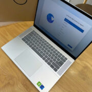 z7123044323931_27ec5ff80c4b9d172eac9f9980bf7397