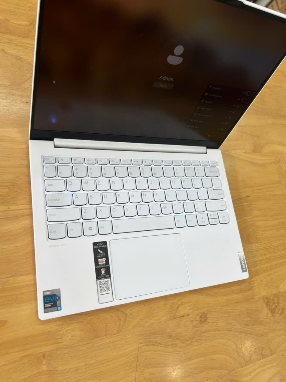Lenovo Yoga Slim 7 Carbon 13 - i5 1135G7 8GB RAM 256GB SSD 13.3 inch 2K sắc nét - Ảnh 2