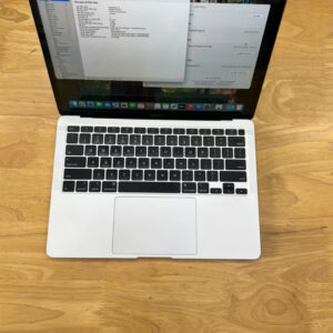 Macbook Air 2020 - 13 inches Intel Corei3 Gen 10 8GB RAM 256GB SSD LCD 13.3 Retina TOuch ID Truetone