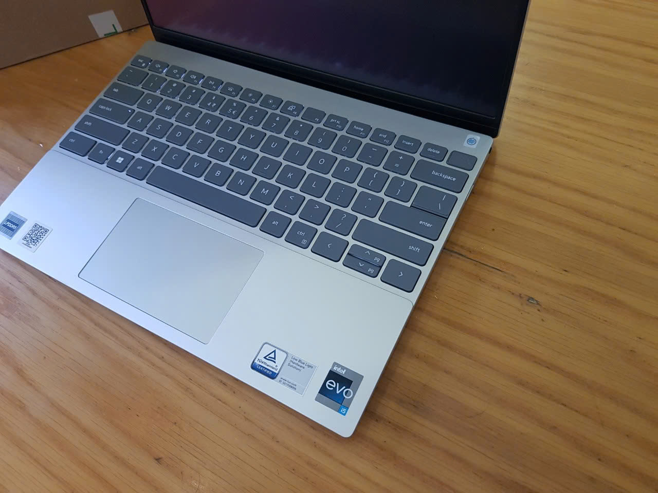 (NEW) Dell Inspiron 5320 i5 1240P 16GB 512GB LCD 13.3 QHD - Ảnh 3