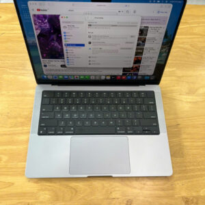 (LIKE NEW) Macbook Pro 14 inches - M2 Pro 16GB RAM 512GB SSD LCD 14 inches Liquid Retina