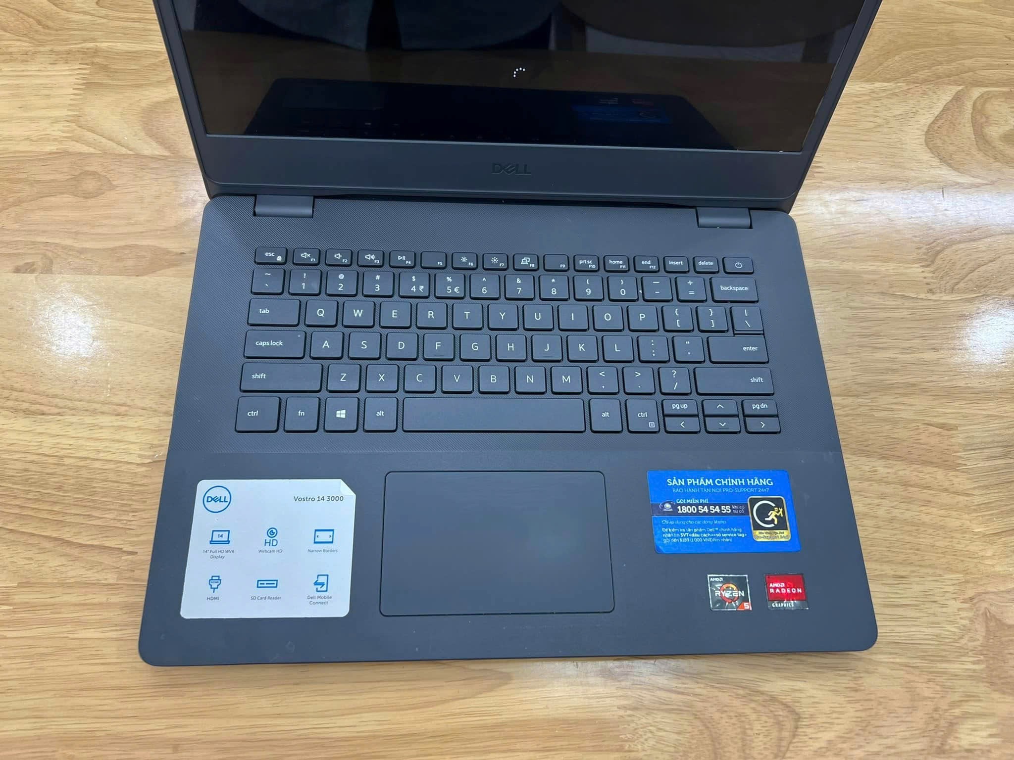 (LIKE NEW) Dell vostro 3405 Ryzen 5 3500U 8GB RAM 128GB SSD LCD 14 FHD
