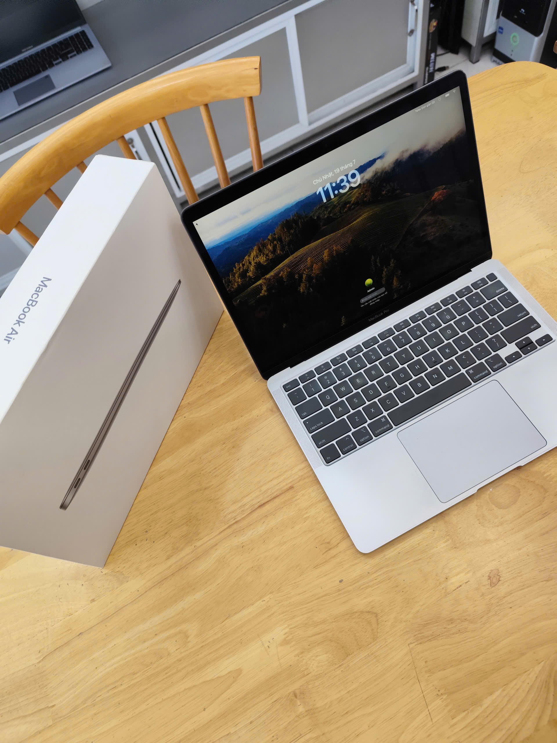(LIKE NEW) Macbook Air 2020 Core i3 8GB RAM 256GB SSD LCD 13.3" Retina TouchID - Ảnh 2