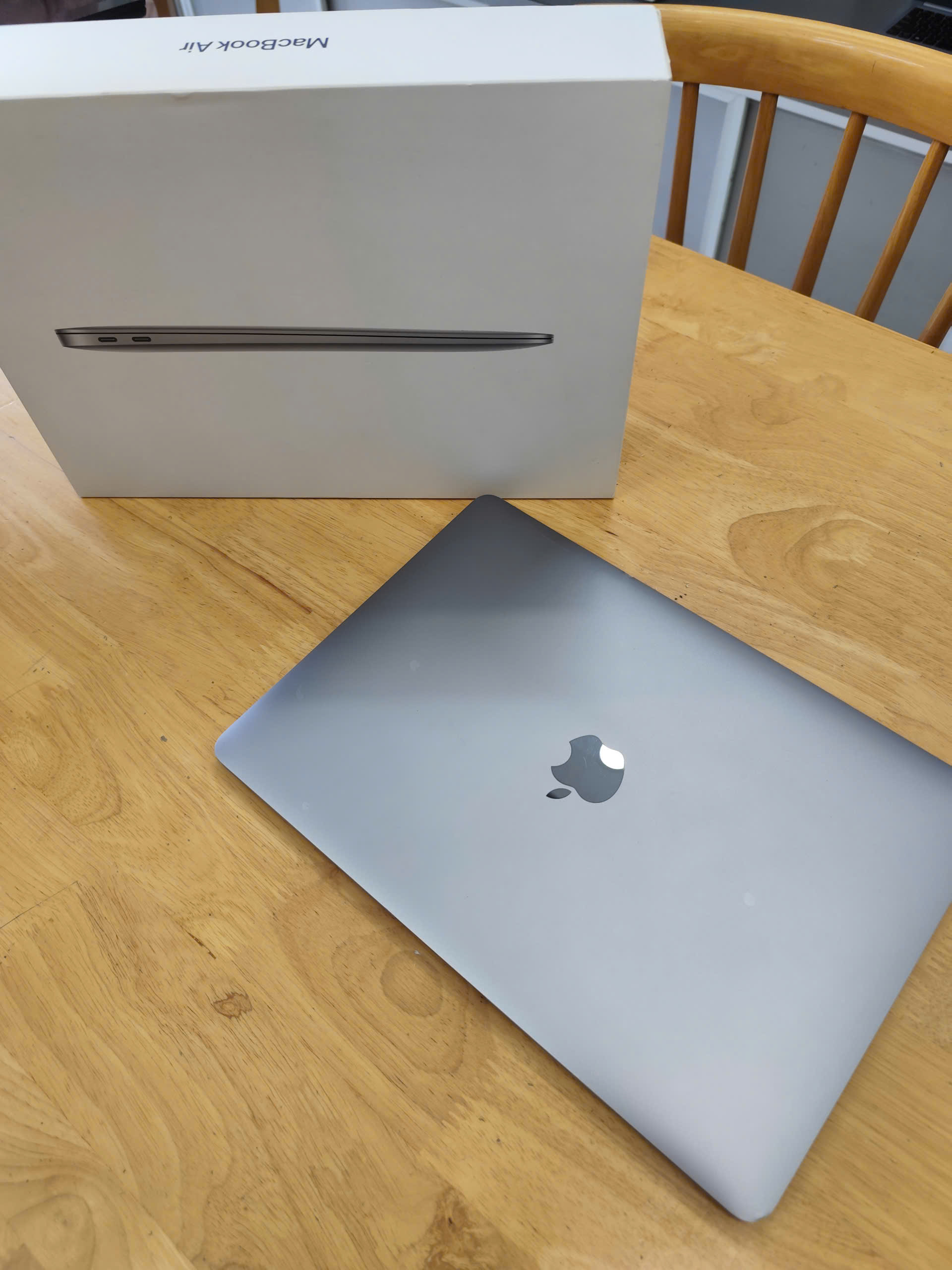 (LIKE NEW) Macbook Air 2020 Core i3 8GB RAM 256GB SSD LCD 13.3" Retina TouchID - Ảnh 4