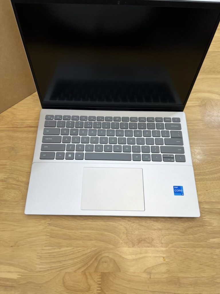 Dell Inspiron 5420 – i5 1240P 16GB RAM 512GB SSD Intel Iris Xe Graphics 14.0" FHD+ (New)