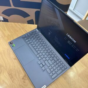 Lenovo Legion 5 R7000 Ryzen 7 7735HS RTX 4060 8GB 16GB 512GB NVMe 15.6" 2.5K 165Hz