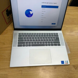 (NEW) Dell Inspiron 5620 – i5 1240P 16GB RAM 512GB SSD Intel Iris Xe Graphics 16.0″ FHD+