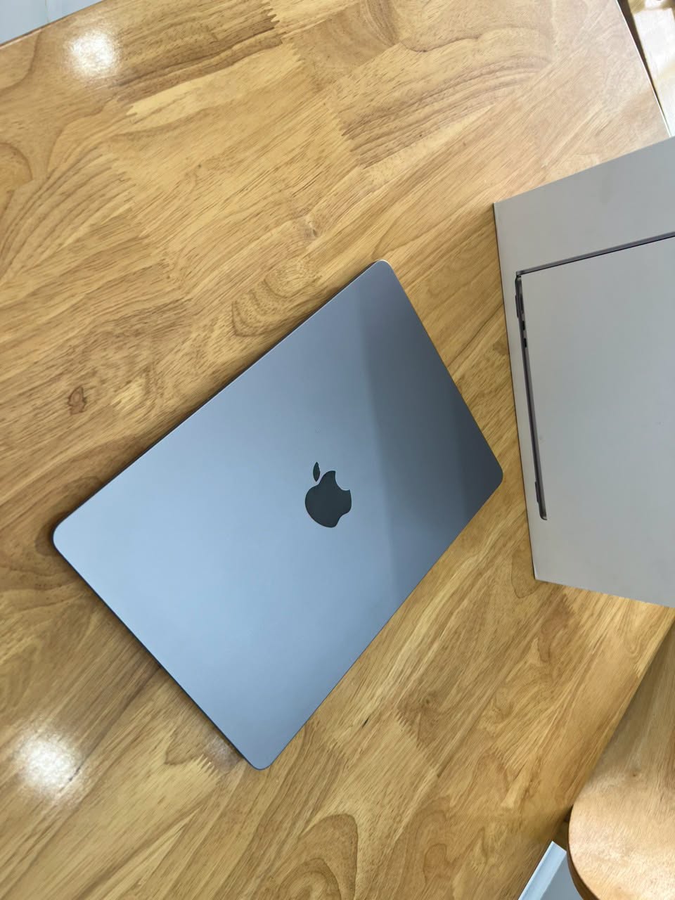 Macbook Air M3 - 13 inches M3 16GB RAM 256GB SSD LCD 13.6 Retina Touch ID Truetone Liquid Retina - Ảnh 4