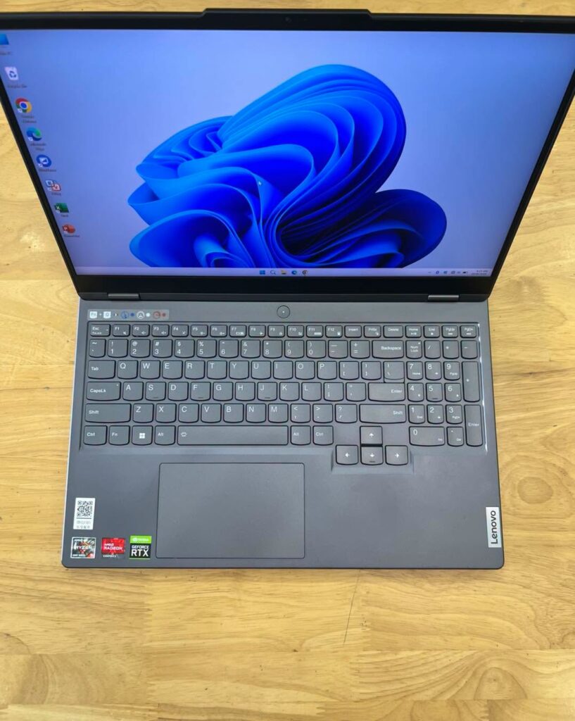 Lenovo Legion 5 R7000 Ryzen 5 6600H RTX 3050 4GB 16GB 512GB NVMe 15.6" 2K 165Hz