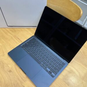 (LIKE NEW) MacBook Air M2 13.6 inch Apple M2 16G 256G LCD 13.6" Liquid Retina Midnight