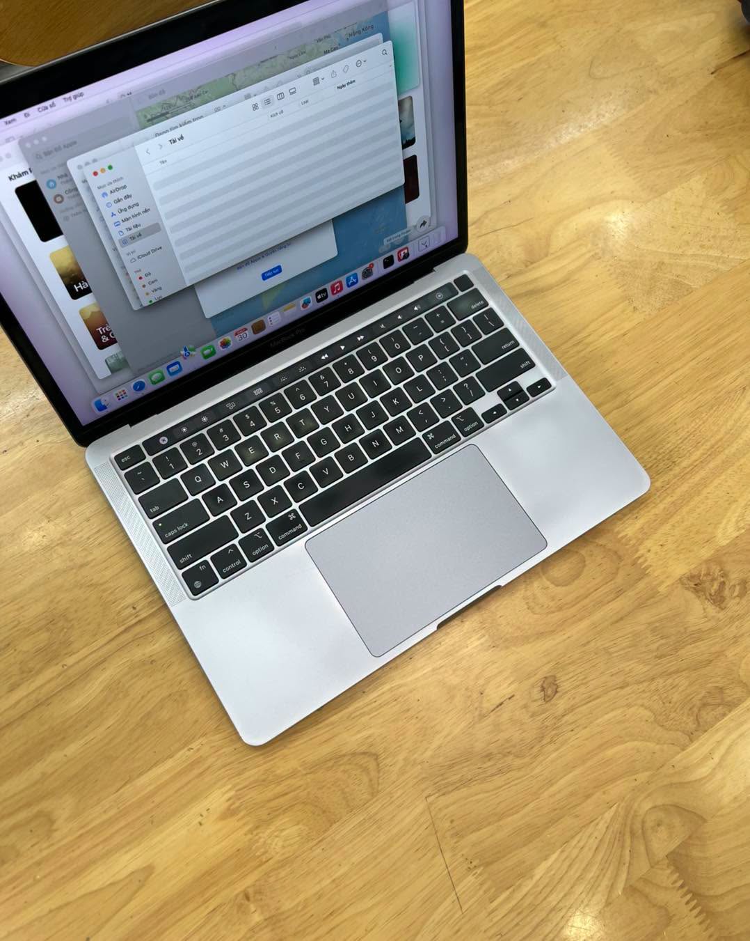 MacBook Pro M1 8GB RAM 256GB SSD LCD 13.3" Retina (Touch Bar, Touch ID) - Ảnh 2