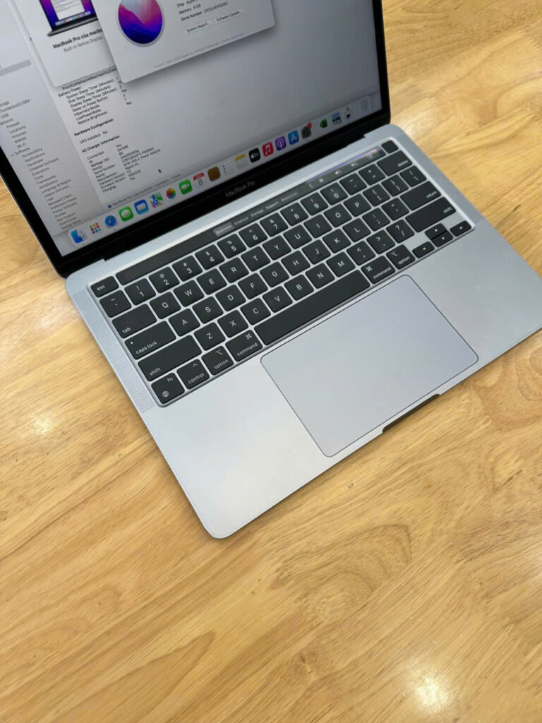 MacBook Pro M1 8GB RAM 256GB SSD LCD 13.3" Retina (Touch Bar, Touch ID)