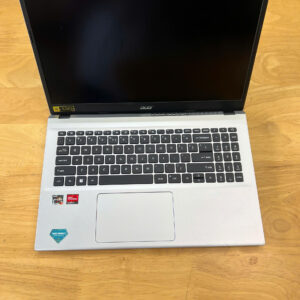 Acer Aspire 3 A315 Ryzen 7 5700U RAM 8GB SSD 512GB LCD 15.6" FHD