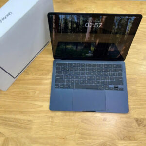 MacBook Air M2 (Midnight) - Apple M2 16GB RAM 256GB SSD LCD 13.6" Liquid Retina, True Tone, TouchID