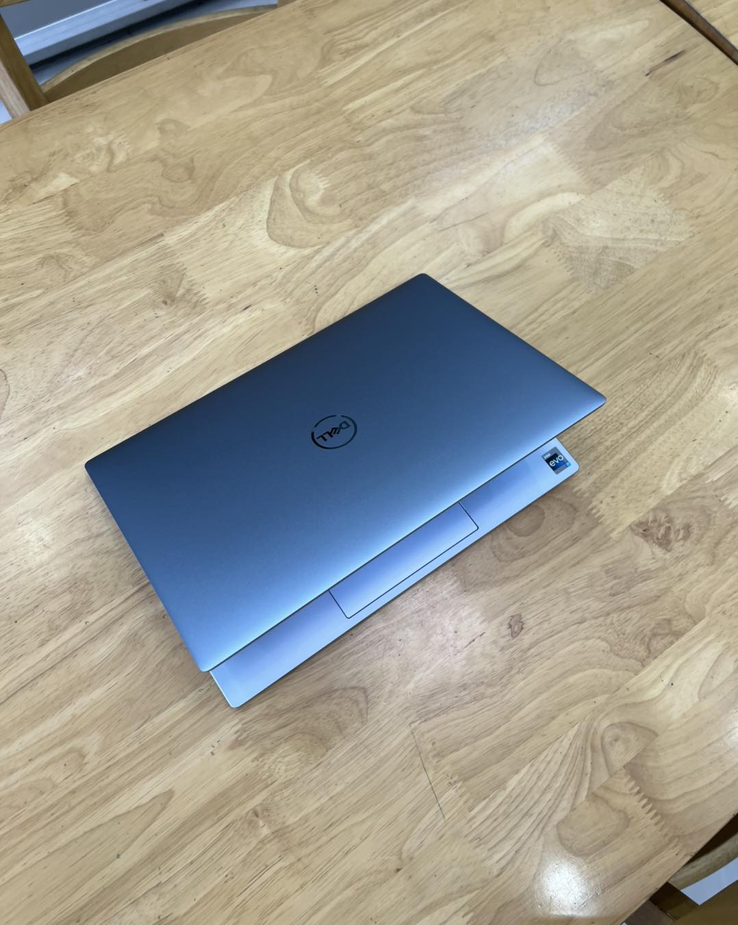 Dell XPS 9315 Core i7-1250U RAM 32GB SSD 1TB 13.4" FHD+ Vân tay led phím FaceID