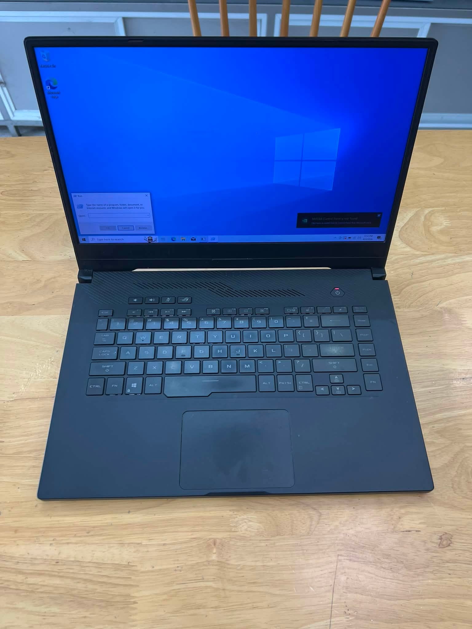 Asus Gaming Rog Zephyrus G GA502DU Ryzen 7 3750H 16G 512G nVidia GTX1660Ti 6G LCD 15.6 FHD 120hz