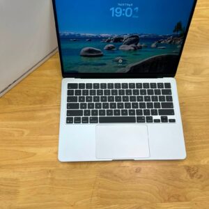 MacBook Air 13 M5 2026 10CPU/8GPU/16GB/512GB/30W ( BẠC )