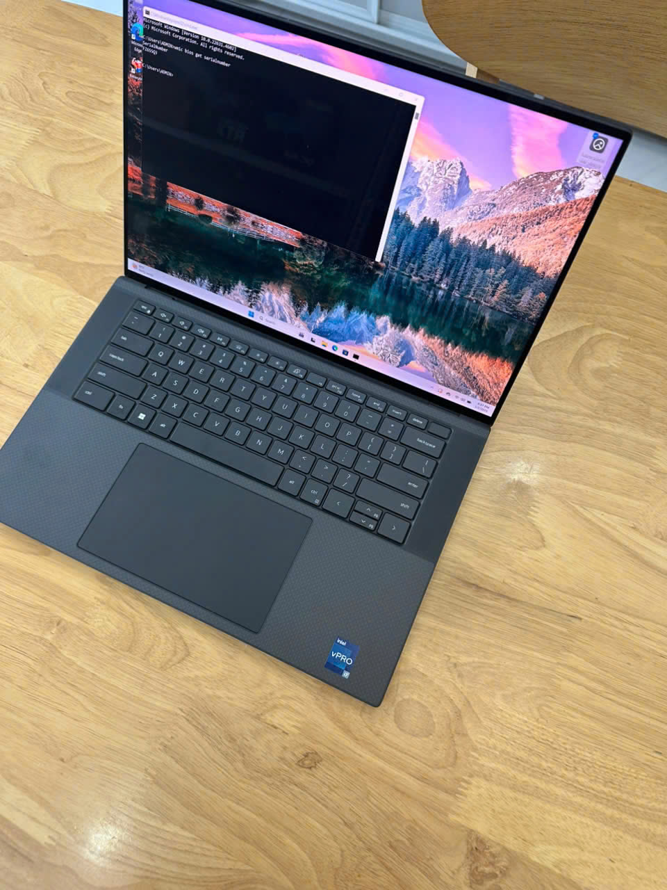 Dell Precision 5570 Core i7-12700H RAM 16GB SSD 512GB NVMe RTX A2000 8GB LCD 15.6" Full HD+ - Ảnh 3