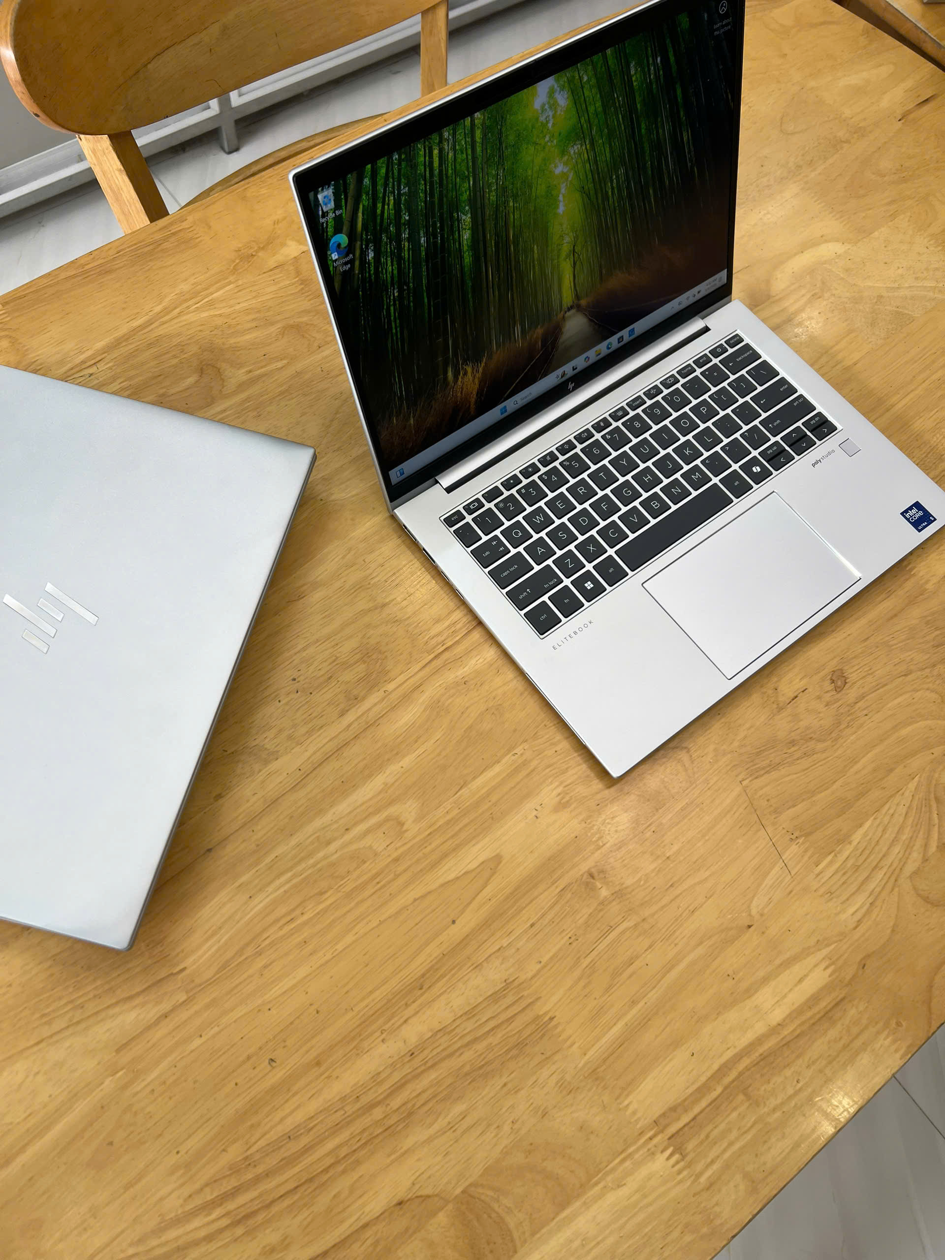 HP EliteBook 840 G11 Core Ultra 5 135U RAM 16GB SSD 256GB NVMe Intel Graphics LCD 14" FHD+ TouchScreen - Ảnh 6