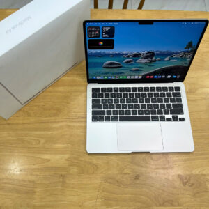 Macbook Air M4 (Base) Apple M4 RAM 16GB SSD 256GB LCD 13.6 inches Retina Touch ID Truetone