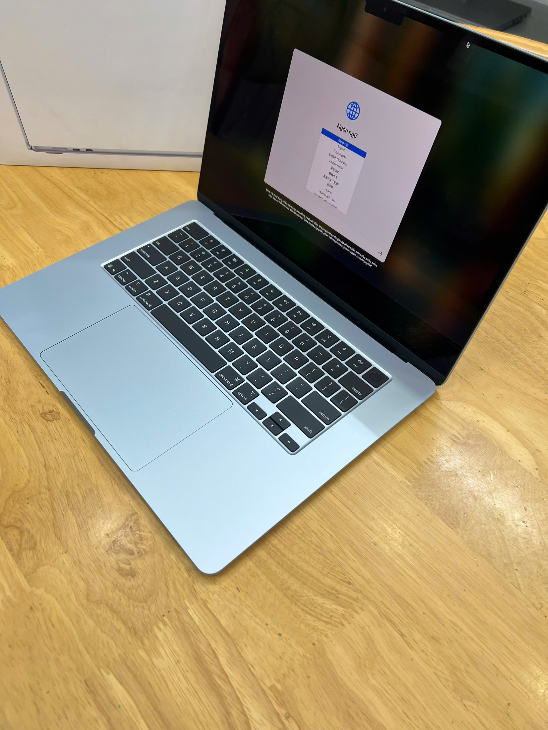 Macbook Air M4 15 inches - Apple M4 RAM 16GB SSD 512GB LCD 15 inch Retina TrueTone TouchID - Ảnh 3