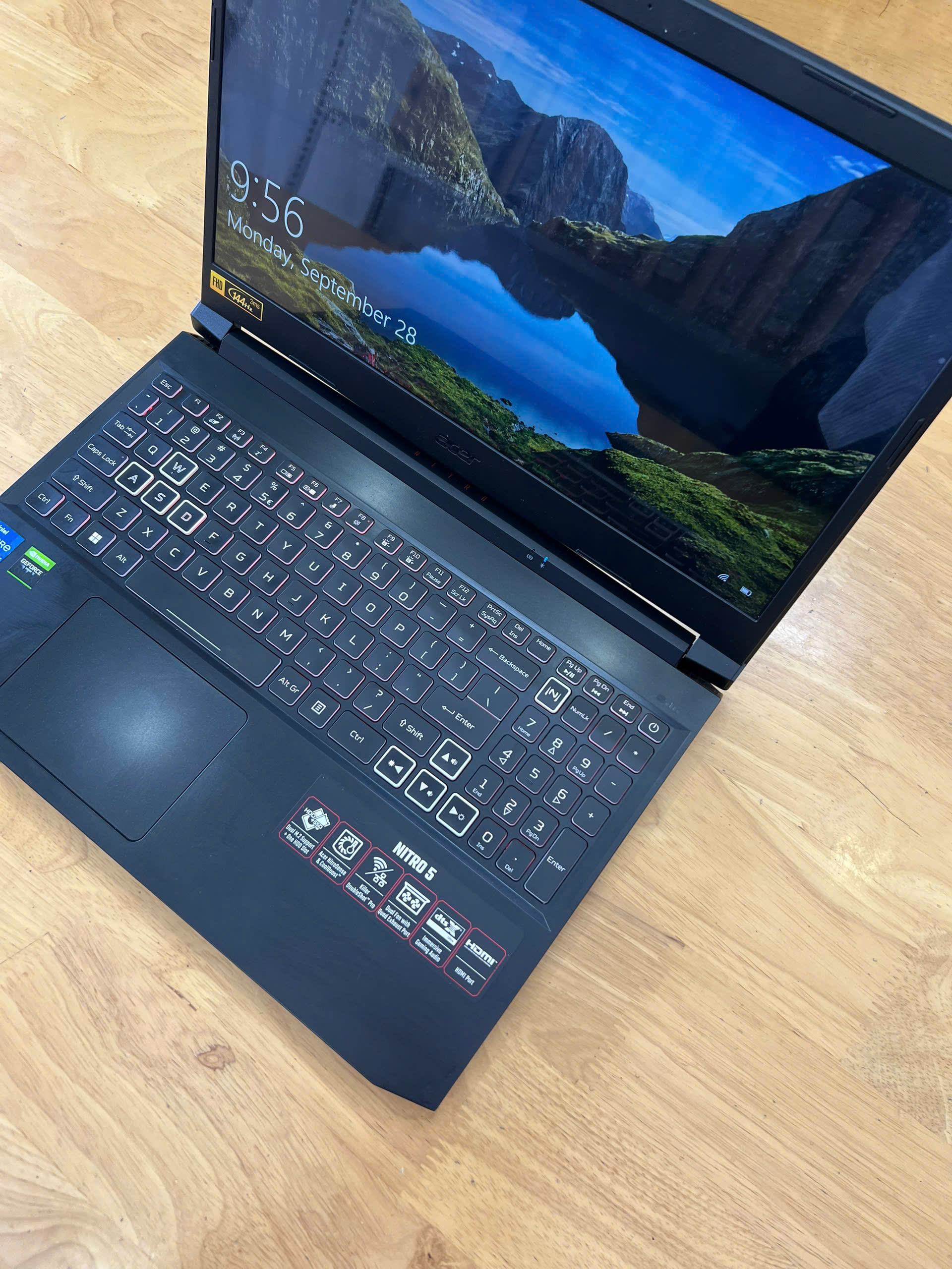 Acer Nitro 5 Eagle Core i5 11400H RAM 8GB SSD 512GB NVMe VGA NVIDIA GeForce RTX 3050 4GB LCD 15.6 inch FHD 144Hz - Ảnh 2