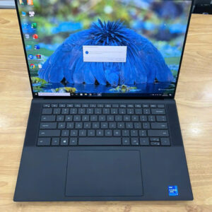 Dell Precision 5570 Intel Core i7-12700H RAM 16GB SSD 512GB NVMe NVIDIA RTX A1000 4GB LCD 15.6" 4K UHD+ TouchScreen